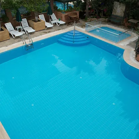 Anik Guest house Tosmur
